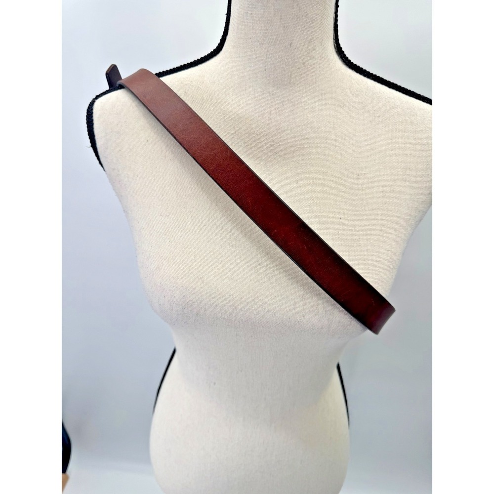 Vintage Orvis Chestnut Full Grain Leather Equestrian Hoof Pick Belt 40 Brass USA - Picture 4 of 16